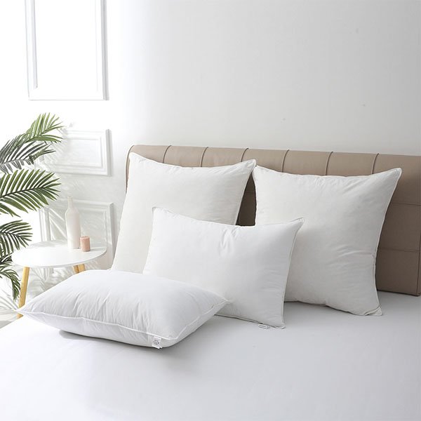 TR112007DPI-WHT DECORATIVE PILLOW INSERT
